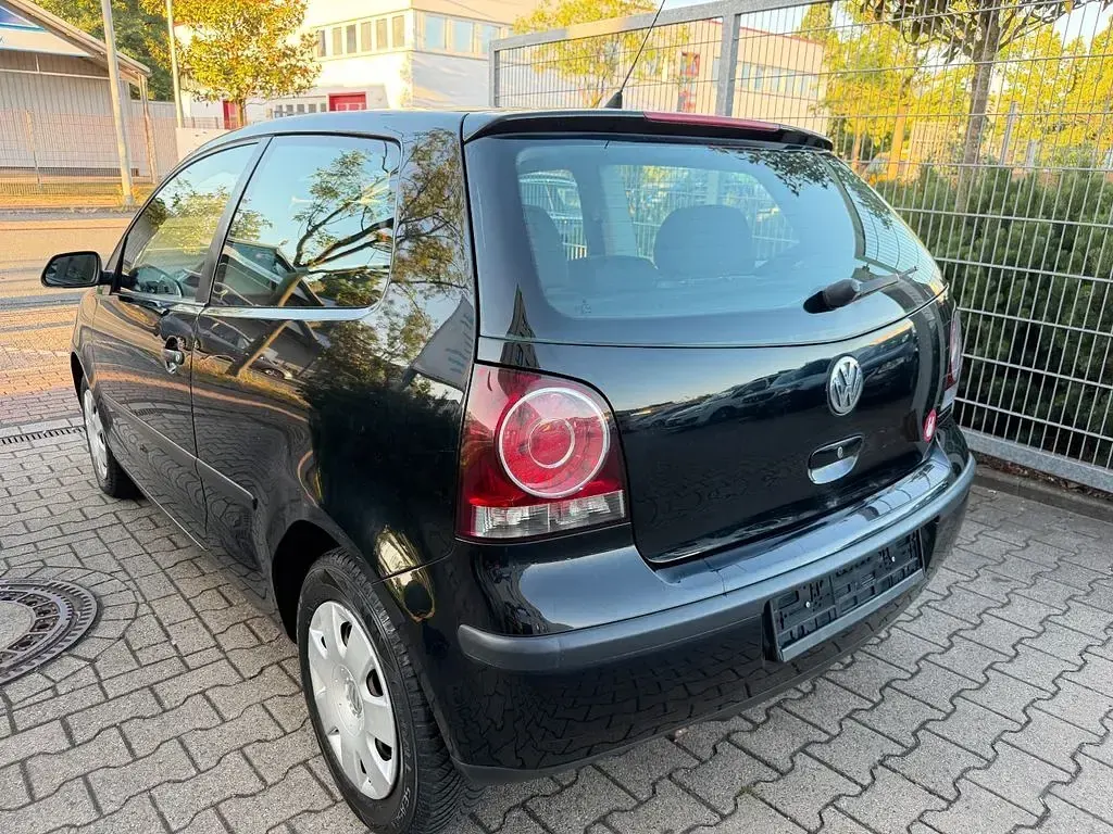 Gebraucht VW Polo 60 PS (44 kW) 2008 Schwarz Kleinwagen