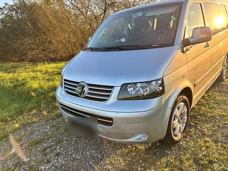 Używany VW T5 174 KM (127 kW) 2005 Srebrny Van
