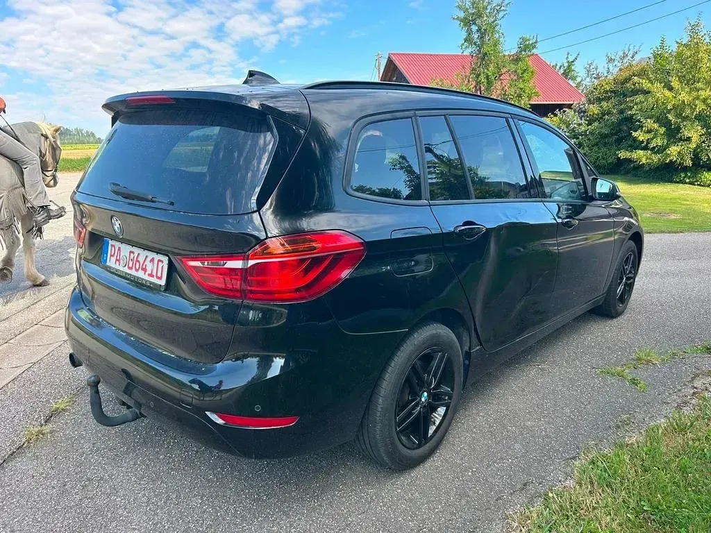 Gebraucht BMW 218 Advantage 136 PS (100 kW) 2015 Schwarz Kombi