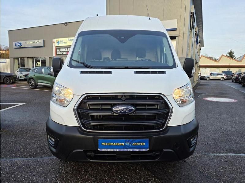 Gebraucht Ford Transit Trend 131 PS (96 kW) 2020 Frostweiß Van