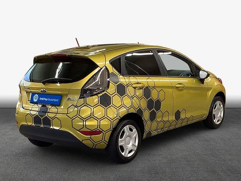 Gebraucht Ford Fiesta SYNC Edition 80 PS (58 kW) 2015 Gelb Limousine