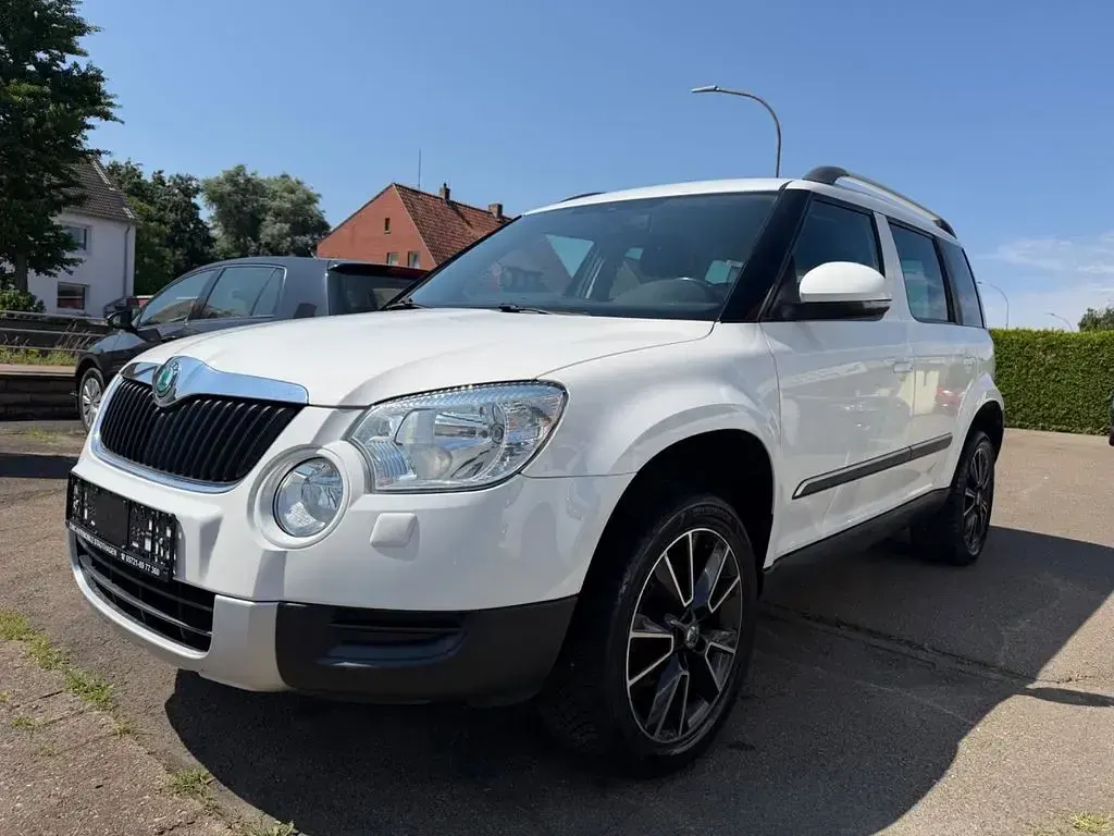 Gebraucht Skoda Yeti Ambition 105 PS (77 kW) 2013 Weiß SUV
