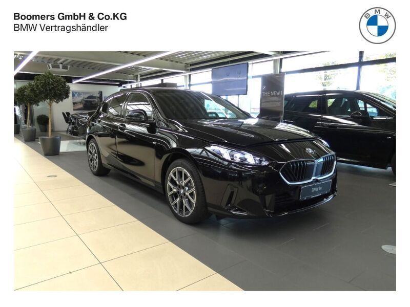 Schwarz Neu 2024 BMW 120 Kleinwagen | 35.990 € (Guter Preis) - Bild 1/4