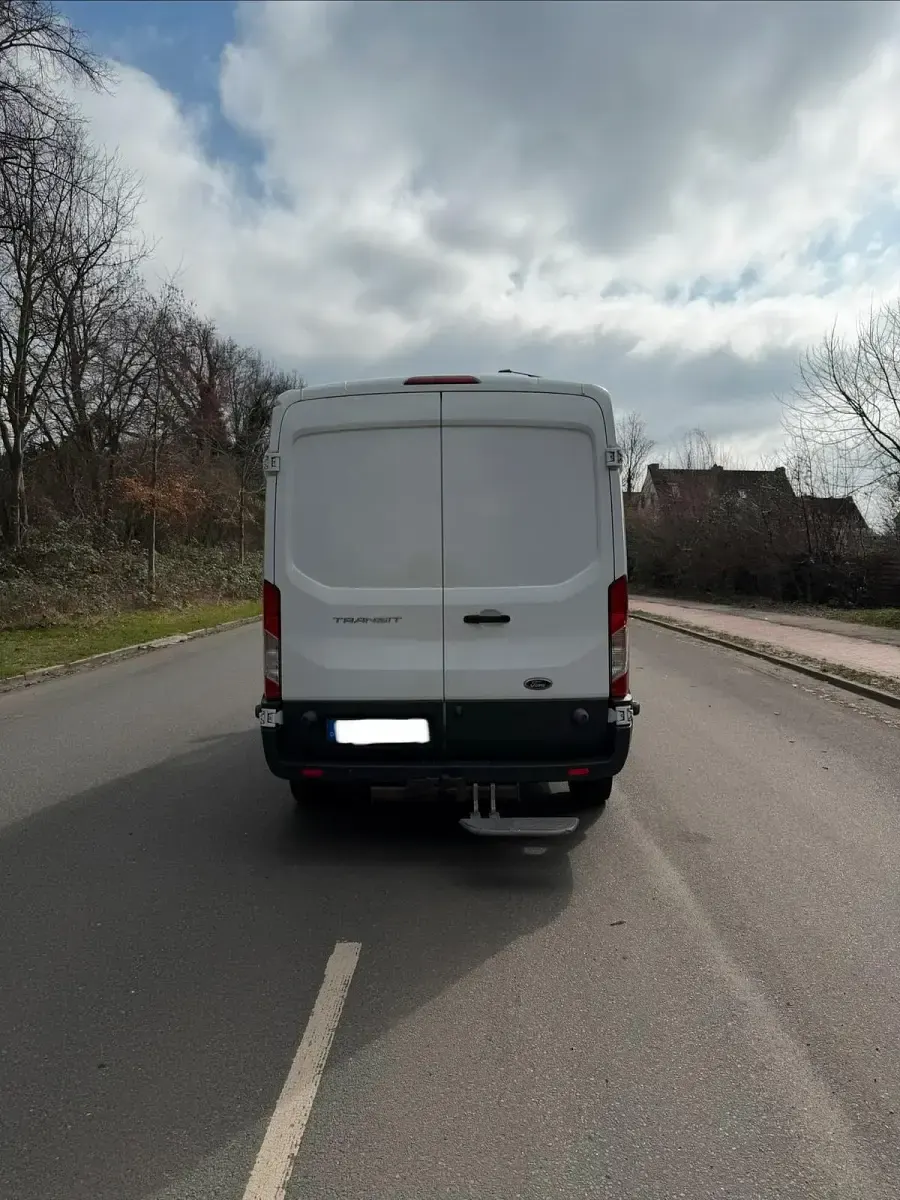 Używany Ford Transit 131 KM (96 kW) 2018 Biały Minivan