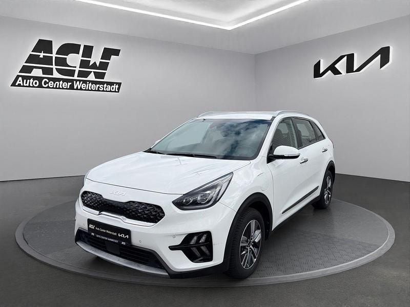 Gebraucht Kia Niro Vision 141 PS (103 kW) 2022 Weiß SUV