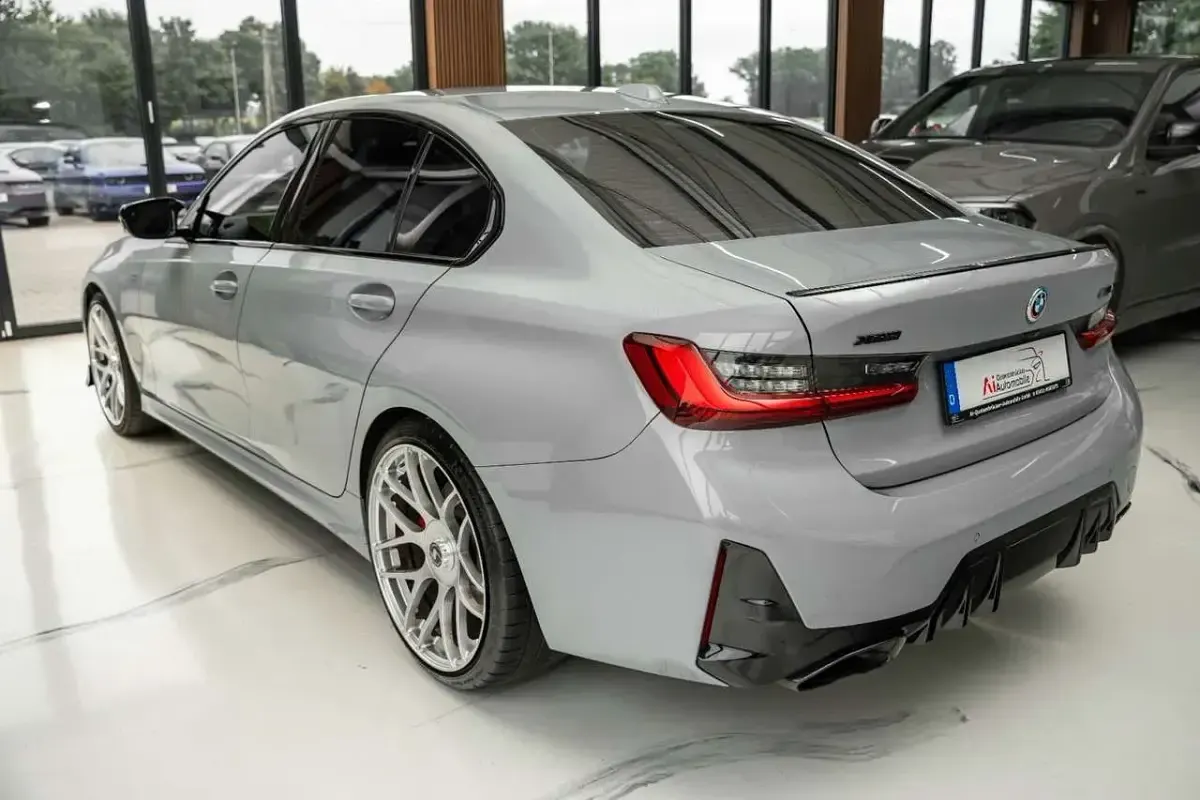 Gebraucht BMW 340 M Performance 387 PS (284 kW) 2023 Grau Limousine