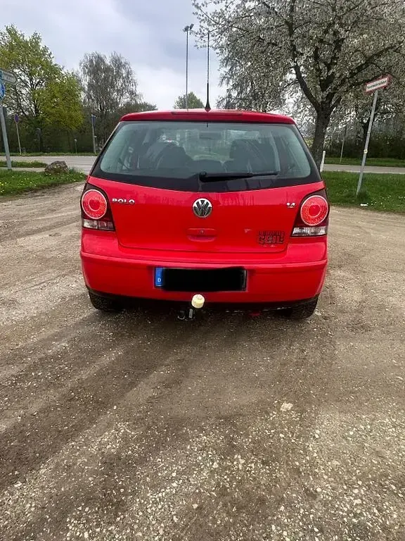 Gebraucht VW Polo 80 PS (58 kW) 2007 Rot Kleinwagen