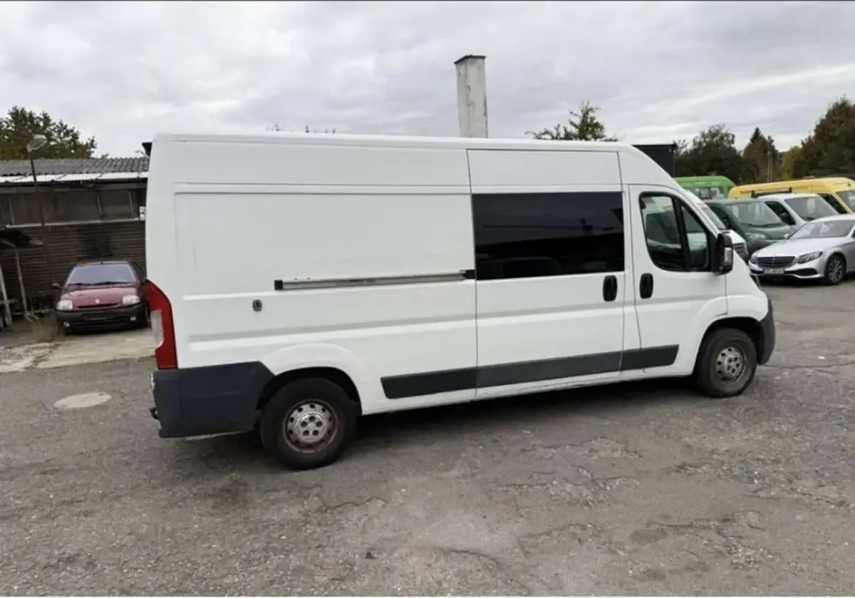 Gebraucht Peugeot Boxer S 131 PS (96 kW) 2014 Weiß Van