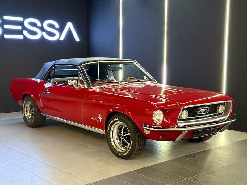 Gebraucht Ford V8 179 PS (131 kW) 1968 Rot Cabrio