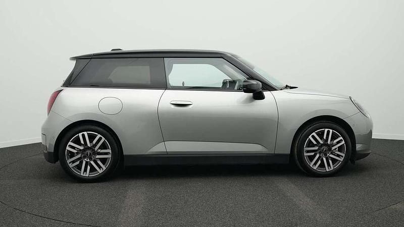 Gebraucht Mini Cooper SE Classic 160 kW (218 PS) 2024 Grau Kleinwagen