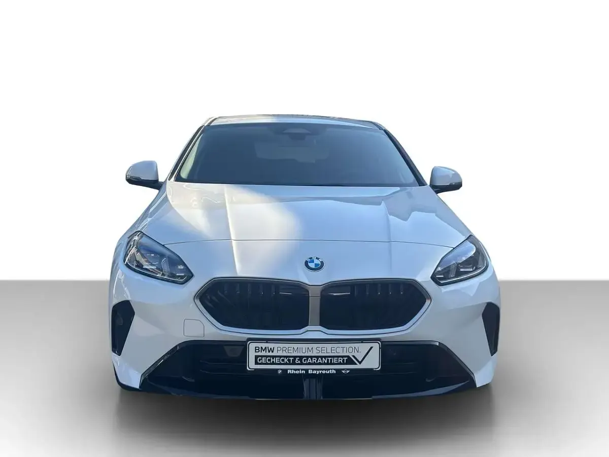 Gebraucht BMW 116 122 PS (89 kW) 2025 Weiß Kleinwagen
