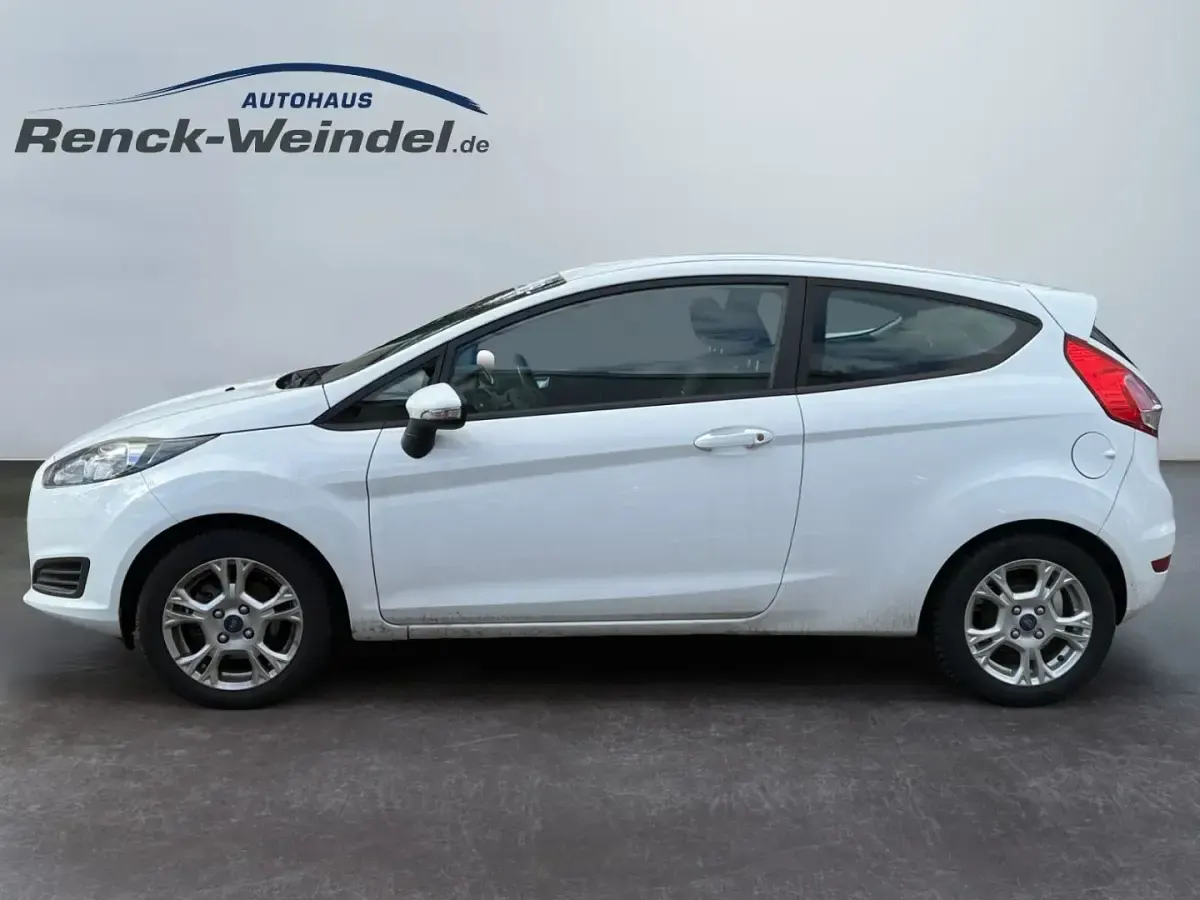 Gebraucht Ford Fiesta SYNC Edition 80 PS (58 kW) 2014 Weiss Kleinwagen