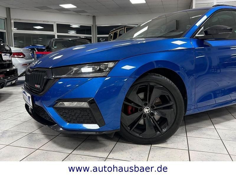 Usata Skoda Octavia RS 200 CV (147 kW) 2023 Blu Station wagon