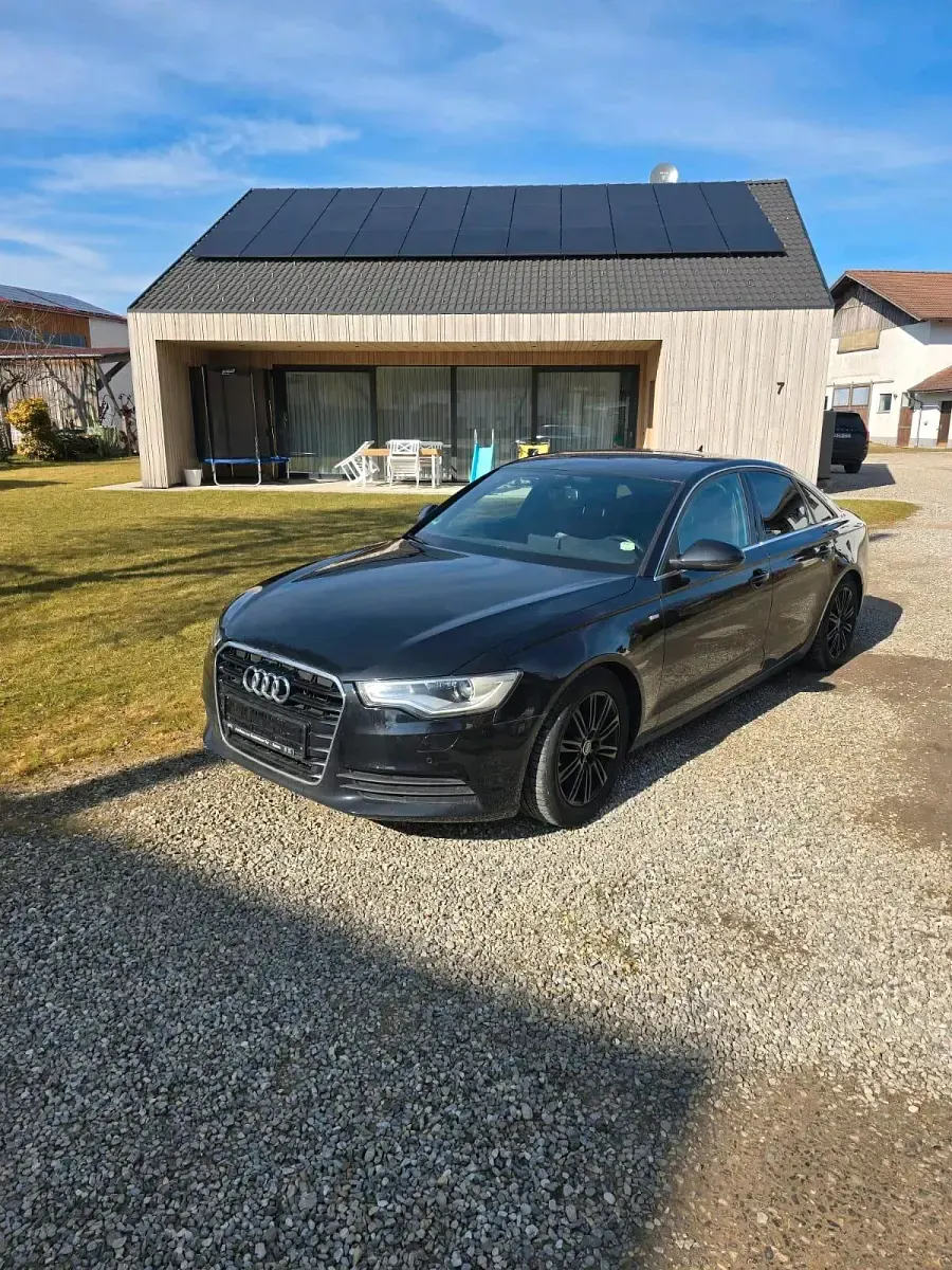 Gebraucht Audi A6 180 PS (132 kW) 2012 Schwarz Limousine