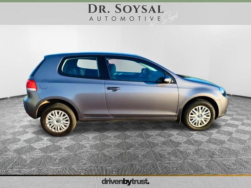 Second-hand VW Golf VI 102 CP (75 kW) 2009 Gri Hatchback