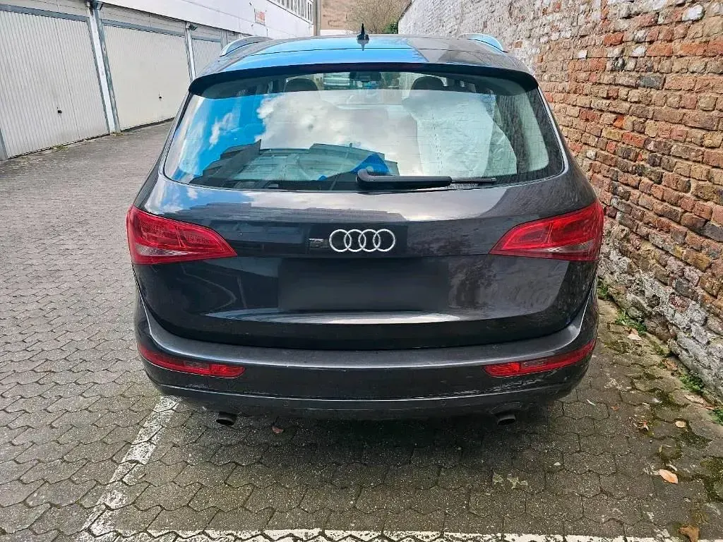 Gebraucht Audi Q5 211 PS (155 kW) 2011 Silber SUV