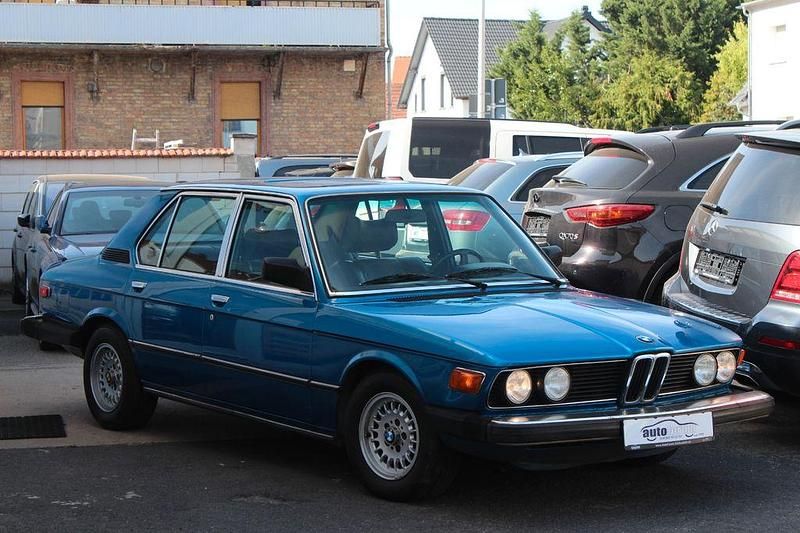 Brugt BMW 530 175 HK (128 kW) 1978 Blå Sedan