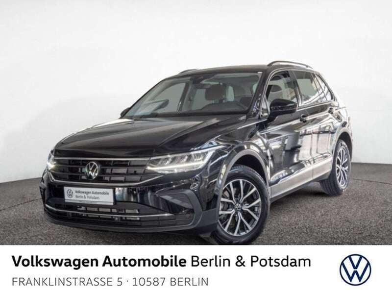 Deep black perleffekt Gebraucht 2023 VW Tiguan Life SUV | 31.930 € (Fairer Preis) - Bild 1/4