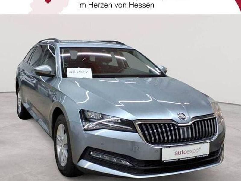 Empiregrau metallic Gebraucht 2020 Skoda Superb Ambition Kombi | 18.790 € (Guter Preis) - Bild 1/4