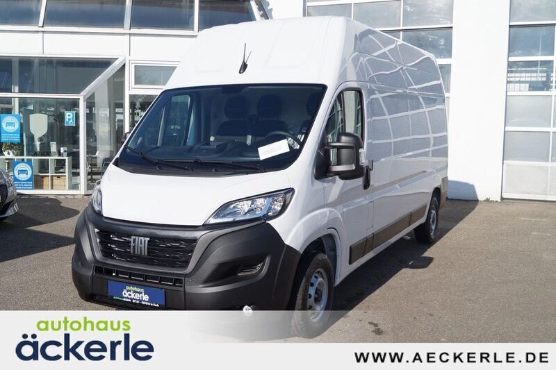 Weiß Gebraucht 2022 Fiat Ducato Van | 37.990 € (Teuer) - Bild 1/4