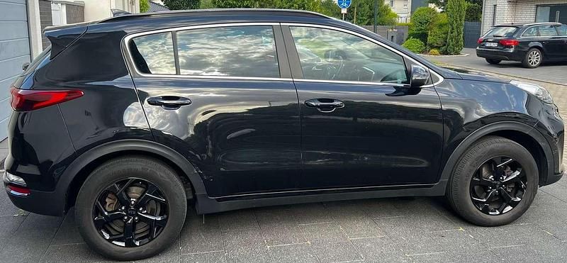 Schwarz Gebraucht 2021 Kia Sportage SUV | 17.000 € - Bild 1/4