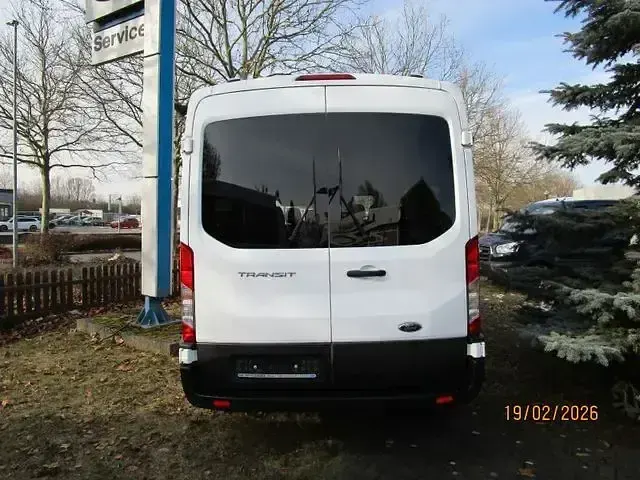 Gebraucht Ford Transit Trend 105 PS (77 kW) 2022 Weiß Van / Kleinbus