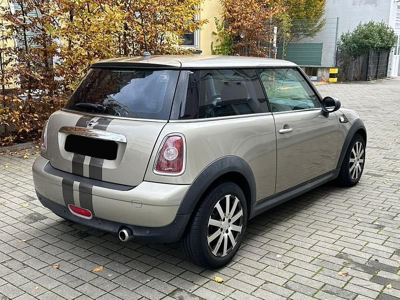 Gebraucht Mini Cooper 95 PS (69 kW) 2009 Grau Kleinwagen