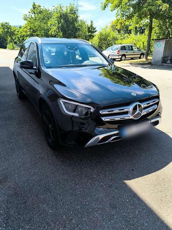 Gebraucht 2019 Mercedes GLC200 SUV | 32.000 € (Etwas zu teuer) - Bild 1/4