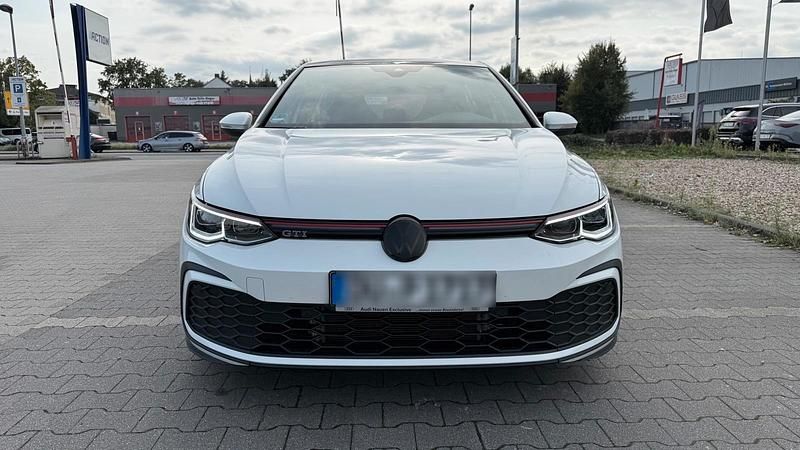 Weiß Gebraucht 2020 VW Golf VIII GTI Kleinwagen | 28.700 € - Bild 1/4
