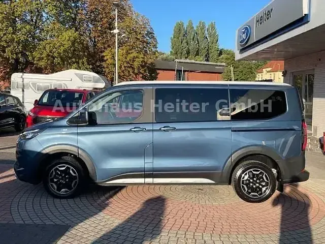 Gebraucht Ford Tourneo Custom Active 233 PS (171 kW) 2025 Blau Van