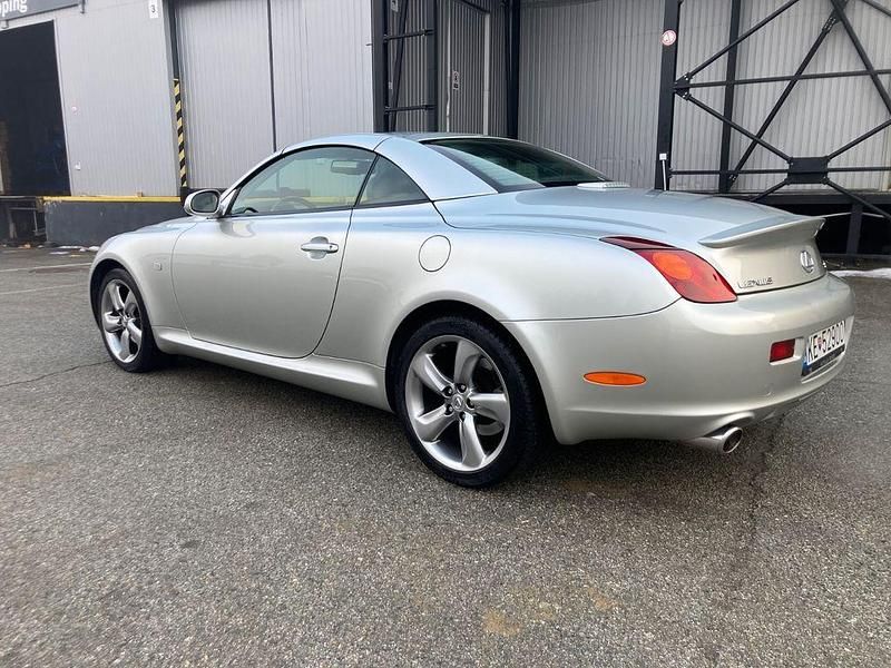 Second-hand Lexus SC430 286 CP (210 kW) 2003 Argintiu Cabrio