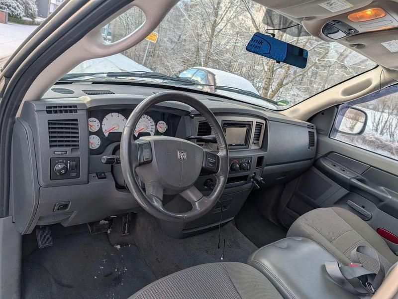 Gebraucht Dodge Ram 328 PS (241 kW) 2007 Grau Pickup