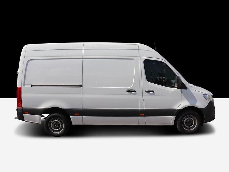 Gebraucht Mercedes Sprinter 170 PS (125 kW) 2023 Weiß Van