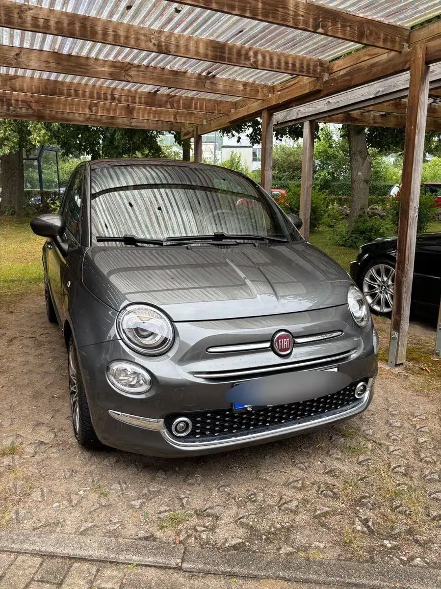 Gebraucht Fiat 500 Dolcevita 71 PS (52 kW) 2021 Grau Kleinwagen