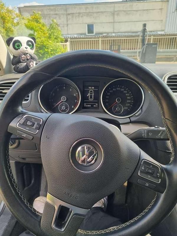 Grau Gebraucht 2012 VW Golf VII Match Kombi | 4.999 € (Guter Preis) - Bild 1/4