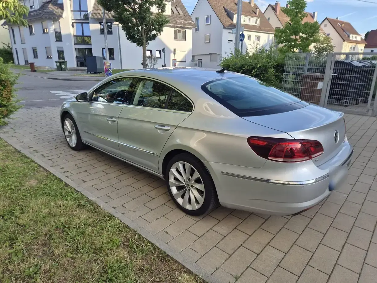 Gebraucht VW Passat 184 PS (135 kW) 2016 Silber Limousine