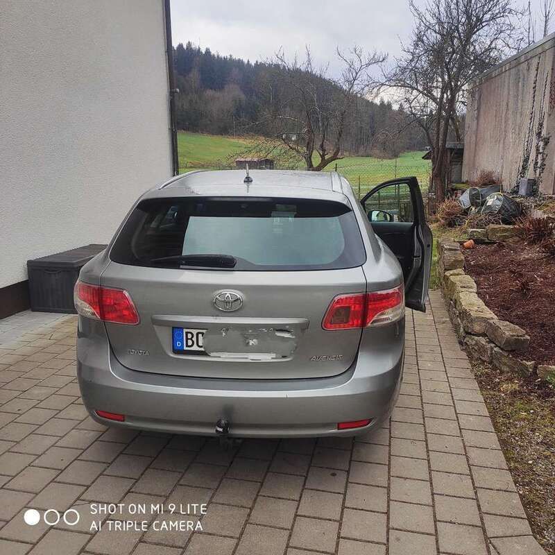 Gebraucht 2011 Toyota Avensis Multidrive S Kombi | 7.000 € (Fairer Preis) - Bild 1/4