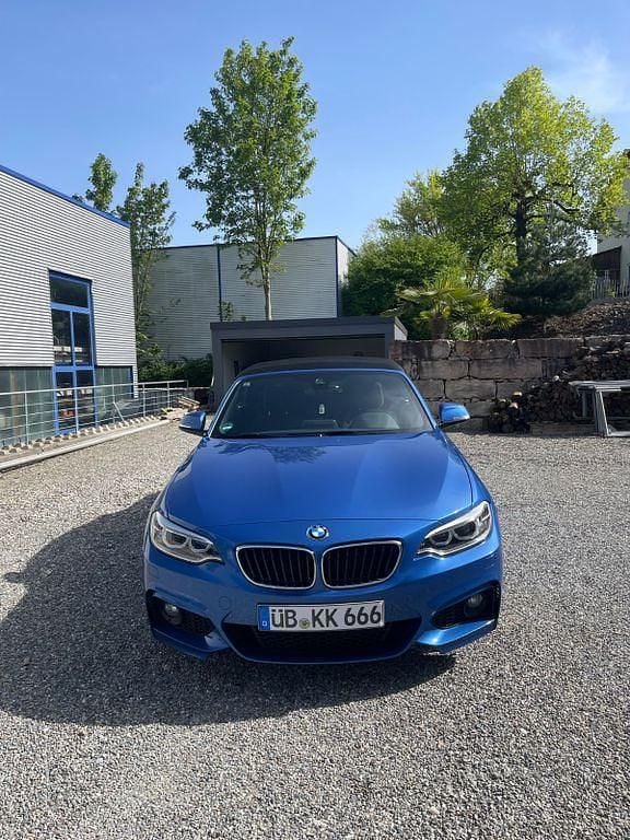 Gebraucht BMW 220 M Sport 190 PS (139 kW) 2015 Blau Cabrio