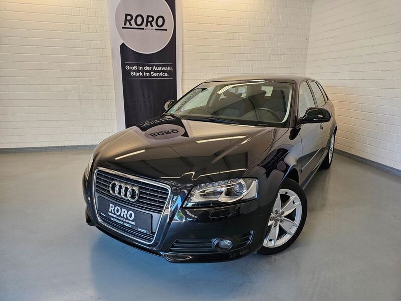 Schwarz Gebraucht 2010 Audi A3 Ambition Limousine | 8.950 € (Teuer) - Bild 1/4