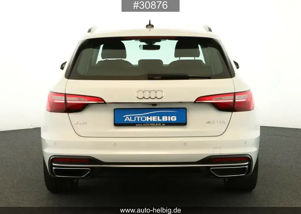 Second-hand Audi A4 Advanced 204 CP (150 kW) 2022 Alb Break