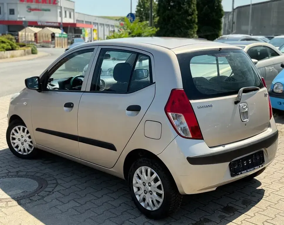 Gebraucht Hyundai i10 Style 67 PS (49 kW) 2008 Beige Kleinwagen