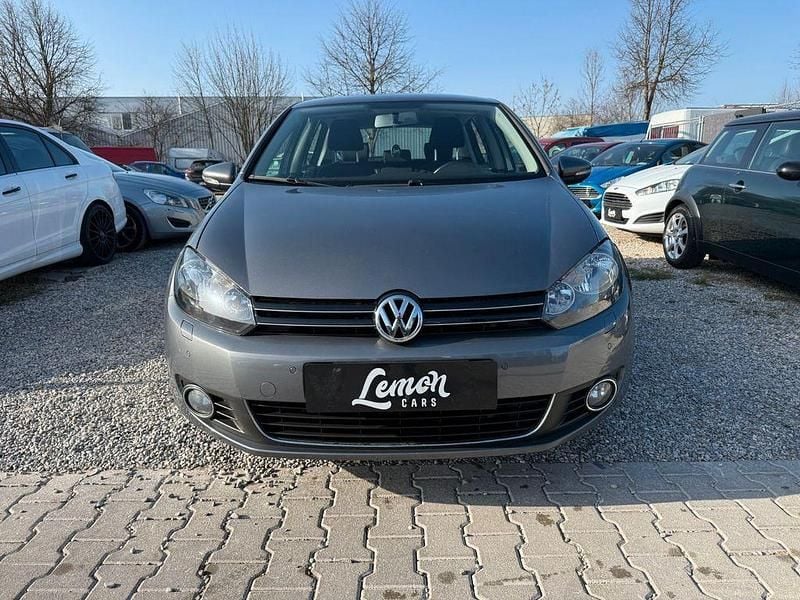 Gebraucht VW Golf VI 122 PS (89 kW) 2010 Grau Kleinwagen