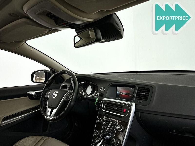 Gebraucht Volvo V60 Summum 215 PS (158 kW) 2014 Grau Kombi