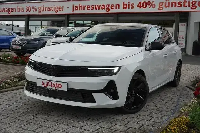 Gebraucht Opel Astra GS Line 131 PS (96 kW) 2023 Weiß Kleinwagen