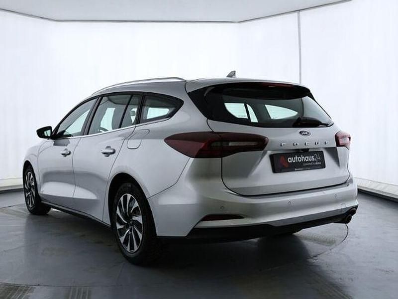 Gebraucht Ford Focus Titanium 116 PS (85 kW) 2023 Silber Kombi