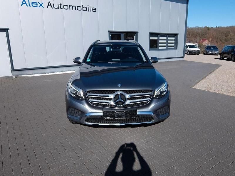 Gebraucht Mercedes GLC250 AMG line 211 PS (155 kW) 2016 Grau SUV