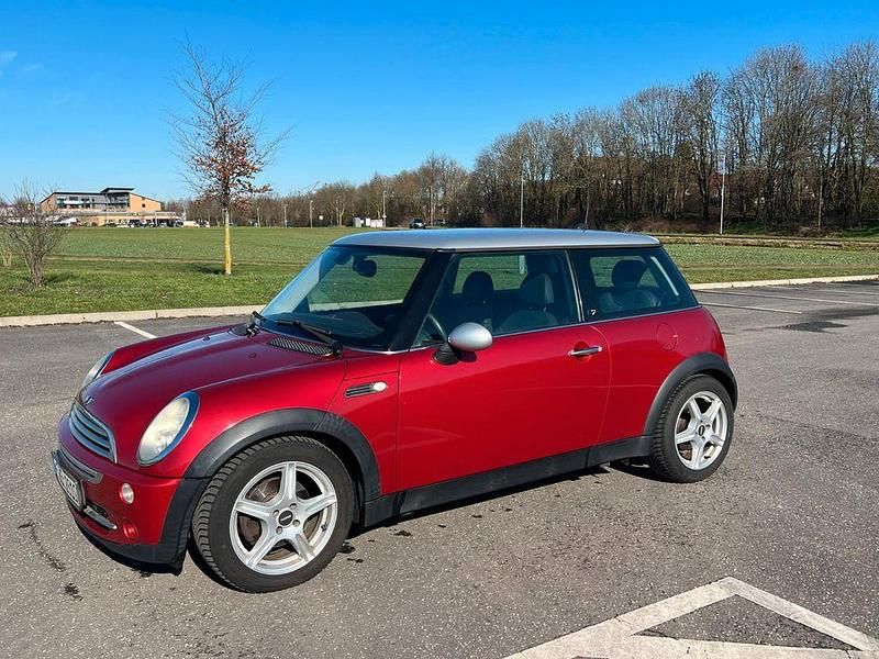 Gebraucht Mini Cooper Seven 116 PS (85 kW) 2005 Rot Kleinwagen