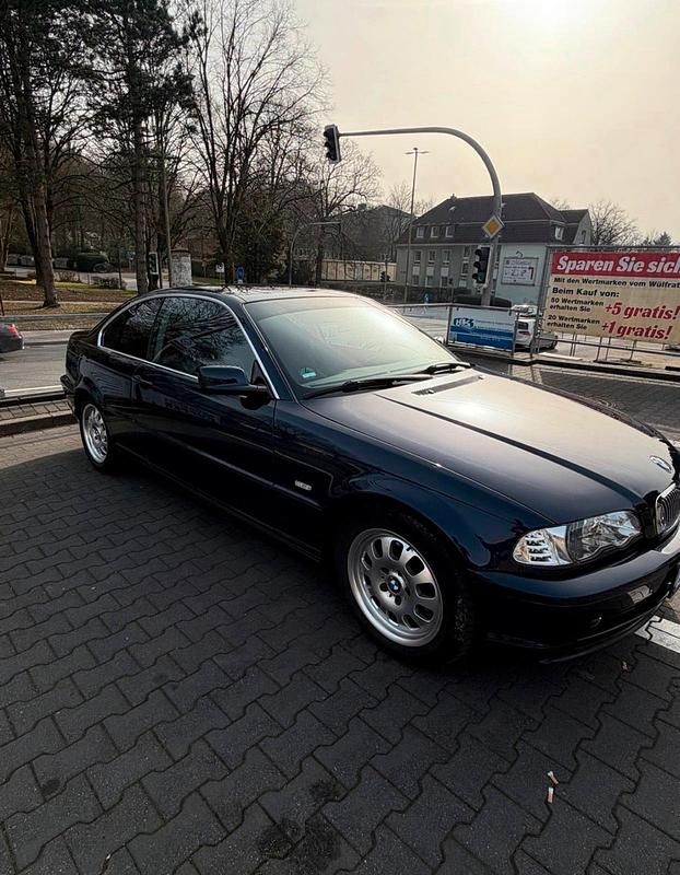 Second-hand BMW 320 170 CP (125 kW) 2001 Albastru Coupe