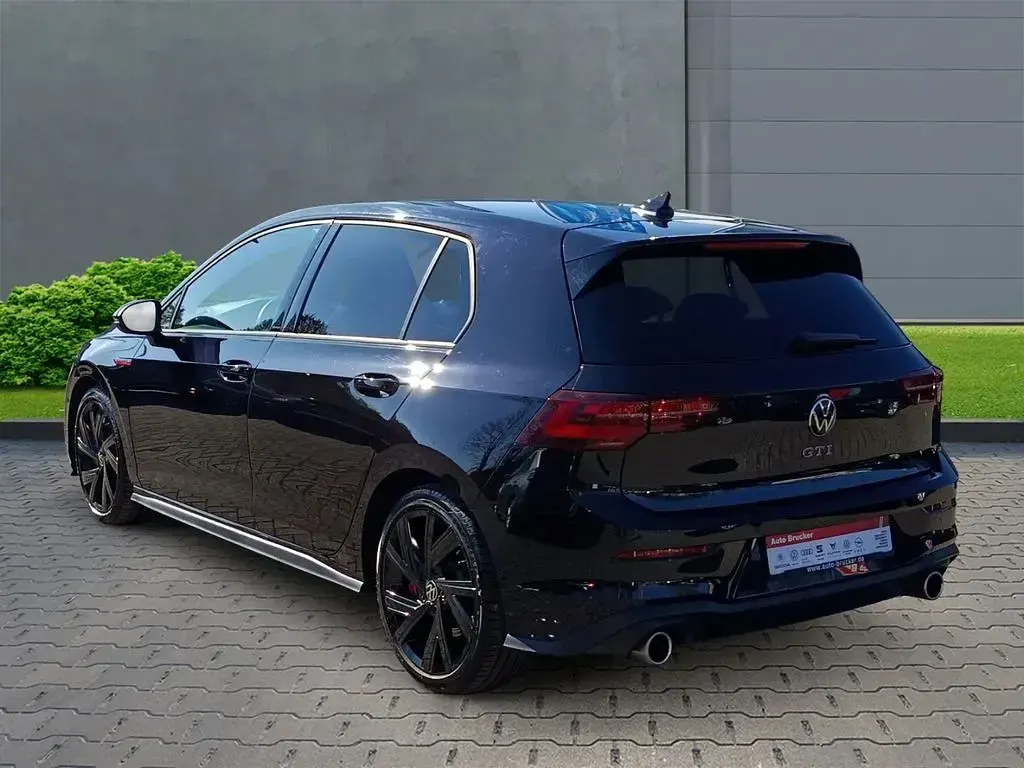 Gebraucht VW Golf VIII GTI 245 PS (180 kW) 2023 Schwarz Limousine