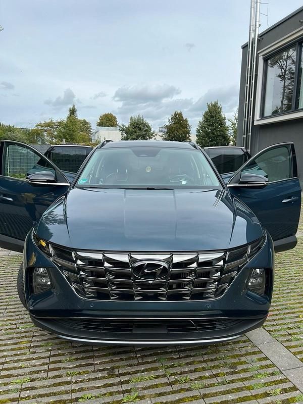 Blau Gebraucht 2021 Hyundai Tucson SUV | 22.500 € (Guter Preis) - Bild 1/4